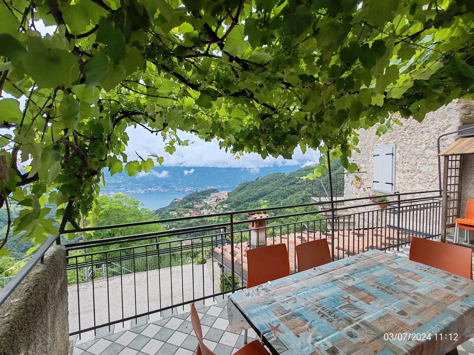 הוילה Tremosine Casa Nel Borgo - Casa Oliva מראה חיצוני תמונה